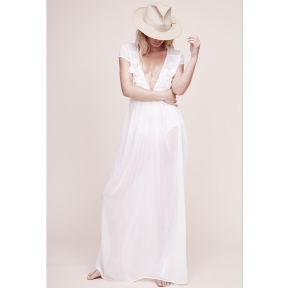 For Love and Lemons Dresses & Skirts - For Love and Lemons Flower Bomb Maxi Dress White